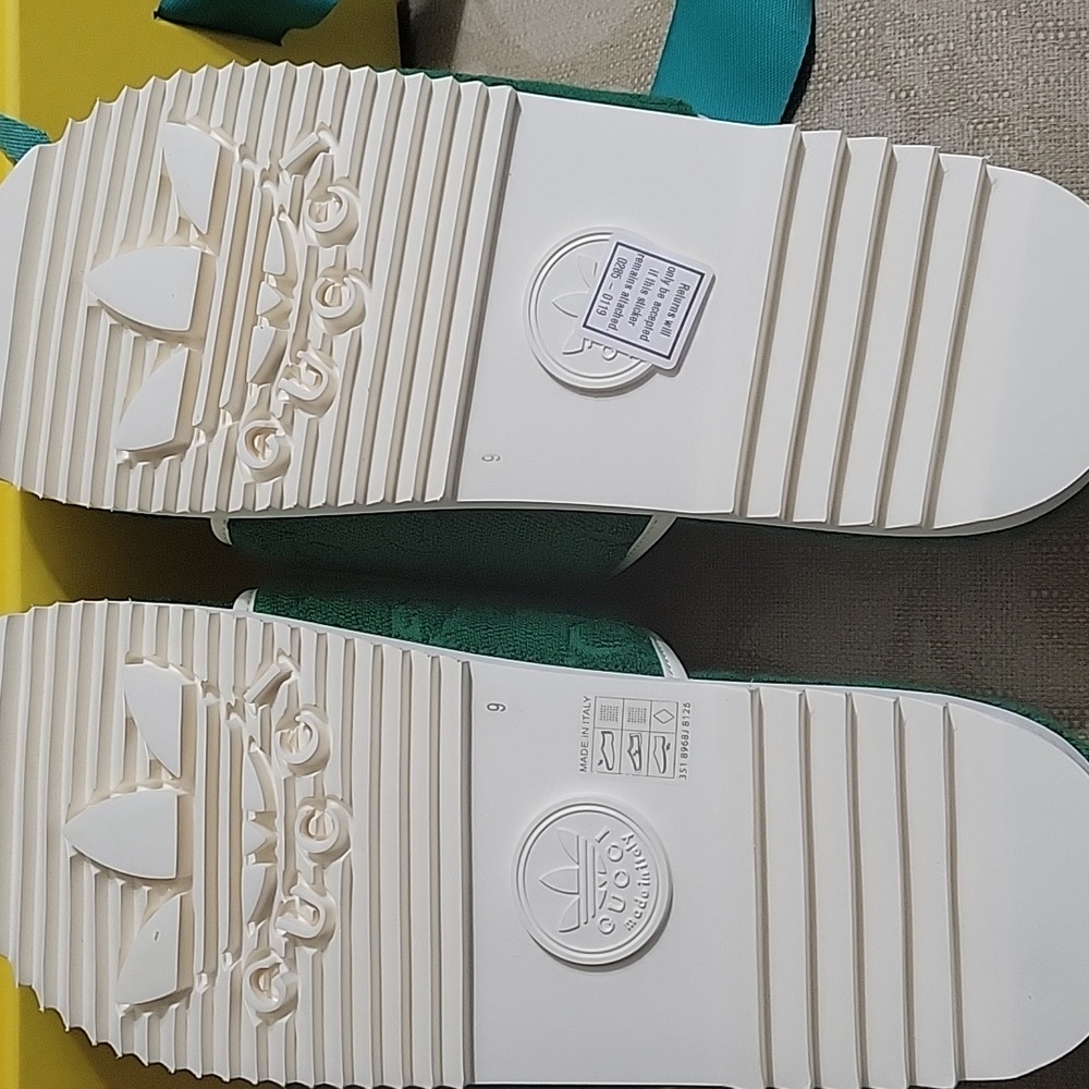 GUCCI  ADIDAS COLAB PLATFROM SLIDES SHOES - Picture 9 of 14